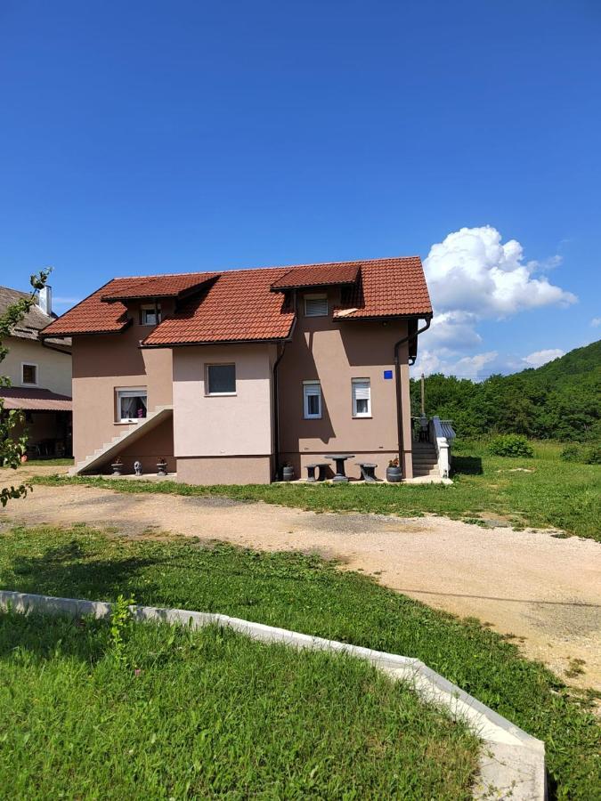 Apartman Teo &Tena Otočac المظهر الخارجي الصورة